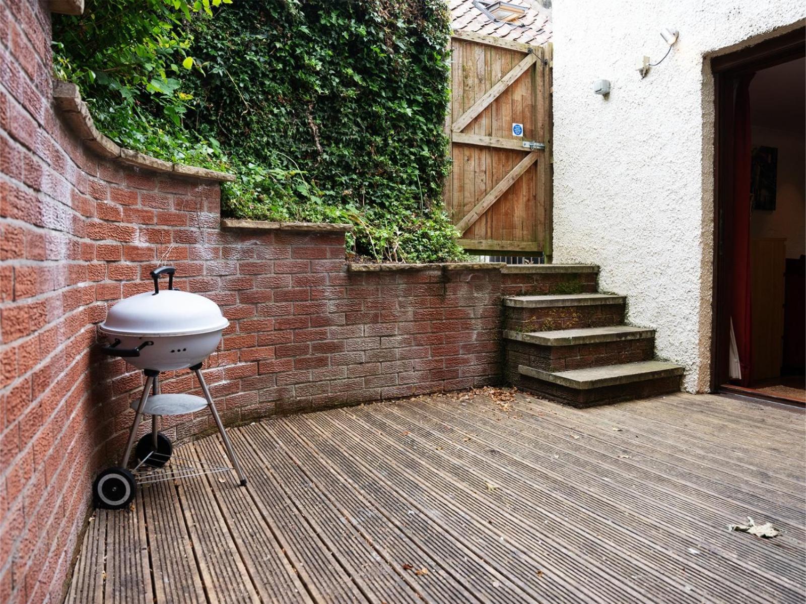 2 Bedroom Characterful Semi-Detached House, Enviably Located With Balcony And Terrace St Andrews Exterior foto